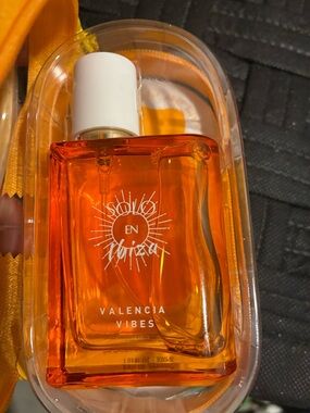 Valencia Vibes Orange Fragrance Bottle